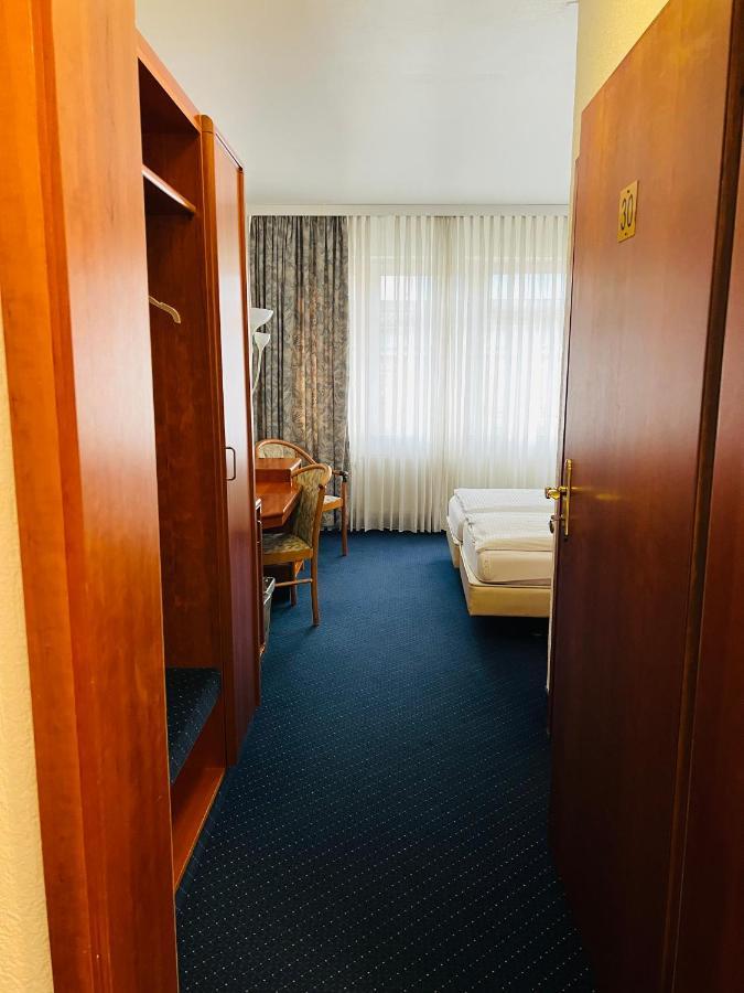 Hotel Weller Kahl Am Main Екстериор снимка