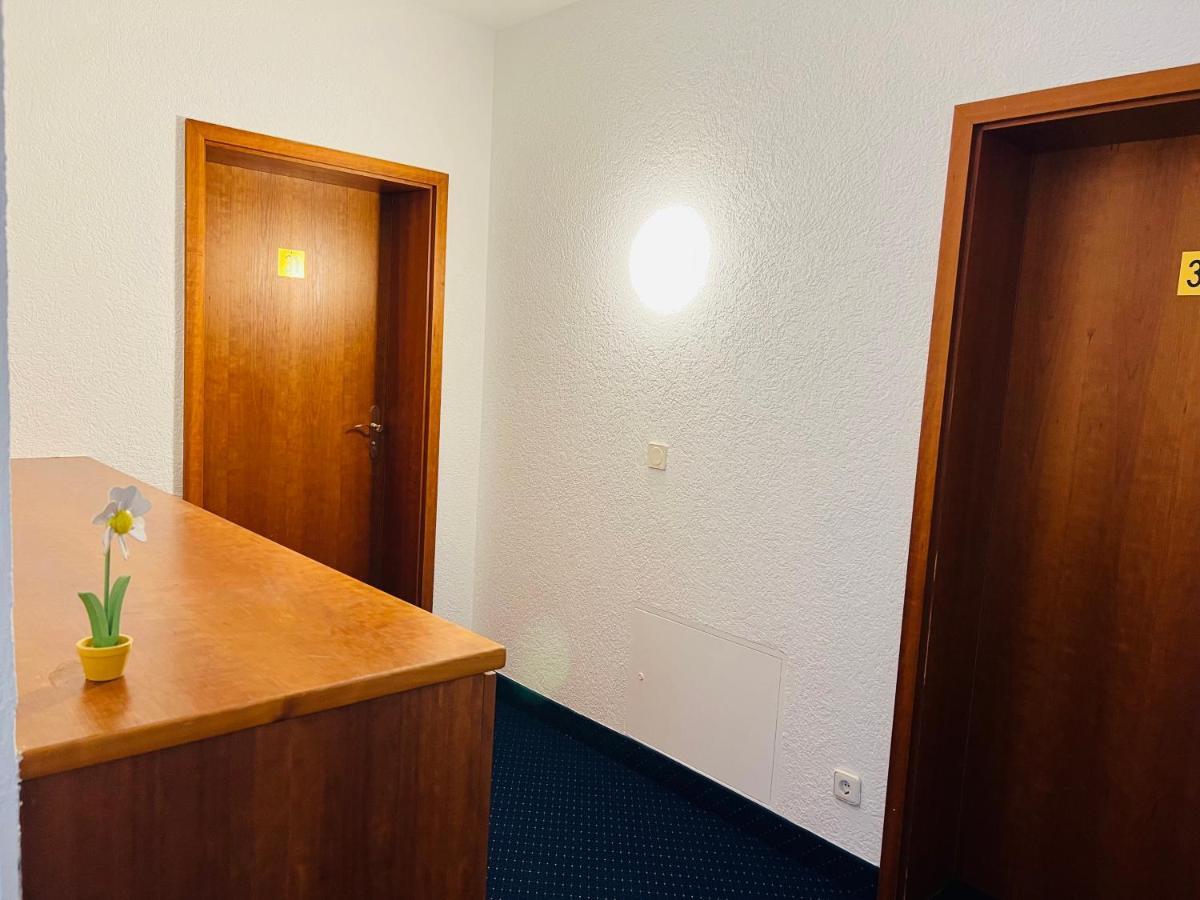 Hotel Weller Kahl Am Main Екстериор снимка